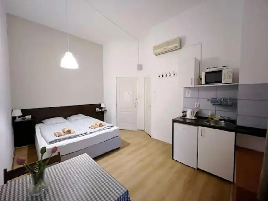 A3 Parliament Sunflower Cozy Apartment Budapest