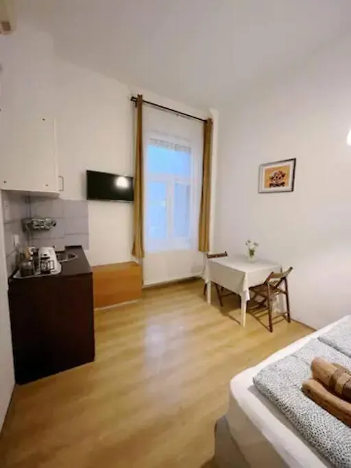 A3 Parliament Sunflower Cozy Apartment Budapest
